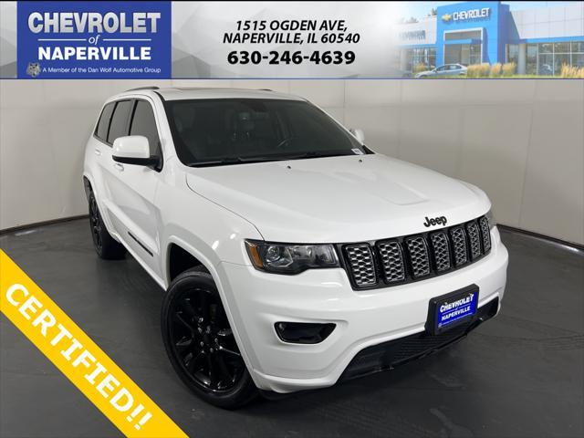 Photo of 2020 Bright White Clearcoat Jeep Grand Cherokee