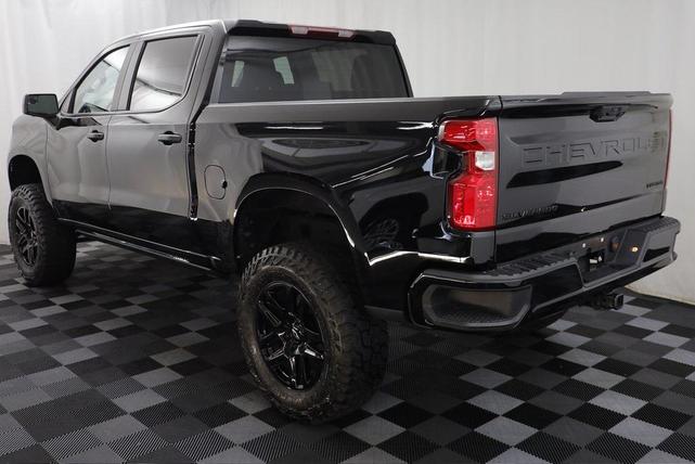 Photo of 2024 Black Chevrolet Silverado 1500