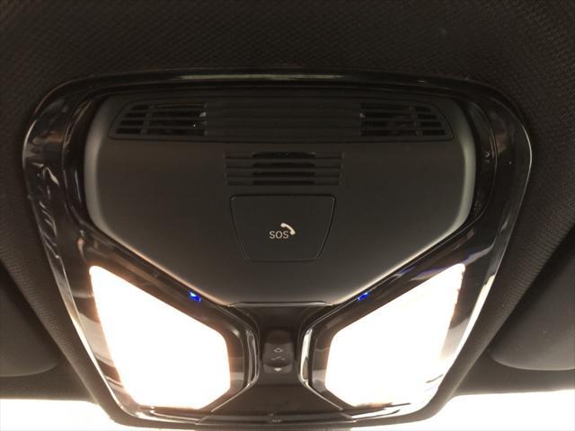 Photo of 2019 Phytonic Blue Metallic BMW X5