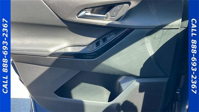 Photo of 2025 Lakeshore Blue Metallic Chevrolet Equinox