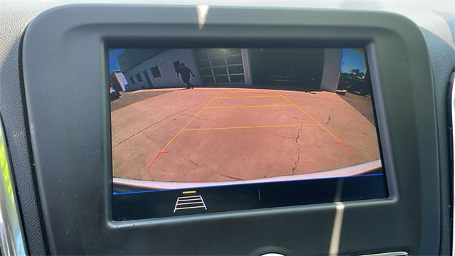Photo of 2020 Summit White Chevrolet Equinox