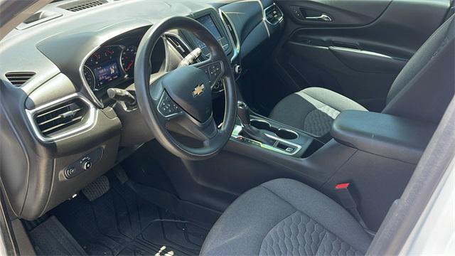 Photo of 2020 Summit White Chevrolet Equinox