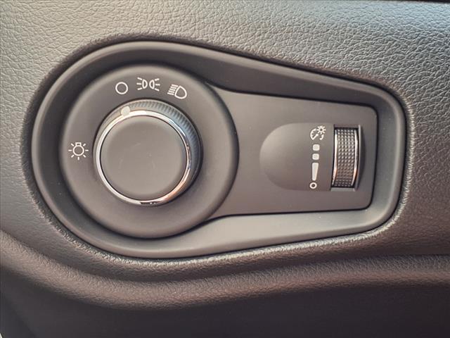 Photo of 2016 Jetset Blue Jeep Renegade