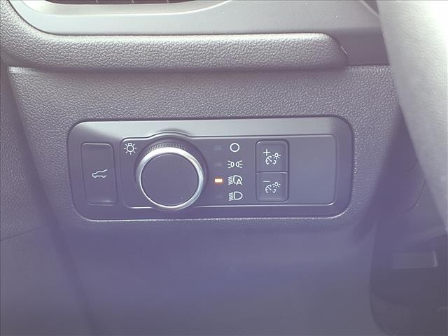 Photo of 2022 Black Metallic Ford Escape