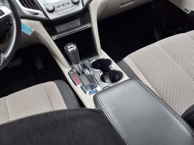 Photo of 2017 Summit White GMC Terrain