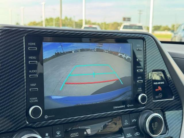 Photo of 2022 Wind Chill Pearl Toyota Highlander
