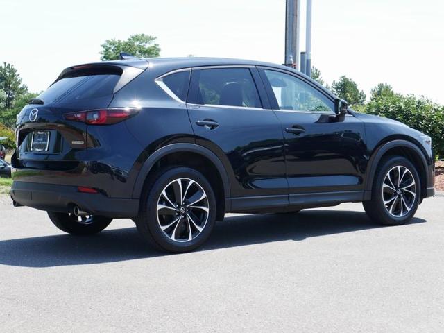 Photo of 2022 Jet Black Mica Mazda CX-5