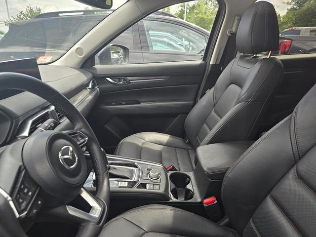 Photo of 2022 Jet Black Mica Mazda CX-5