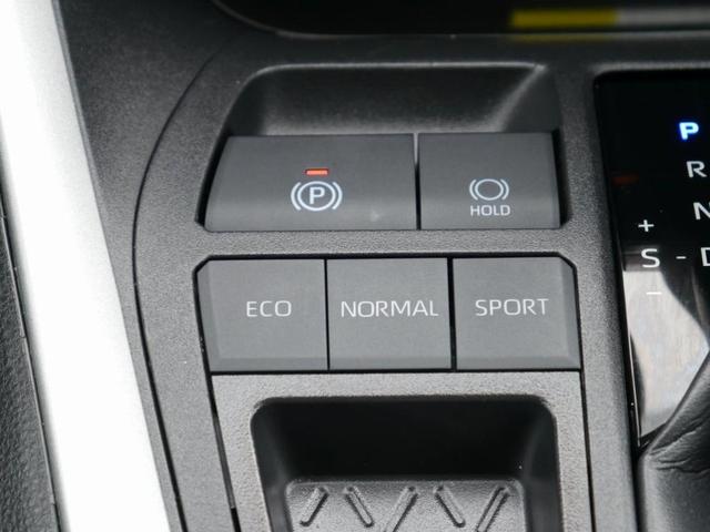 Photo of 2024 White Toyota RAV4