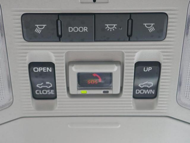 Photo of 2024 White Toyota RAV4