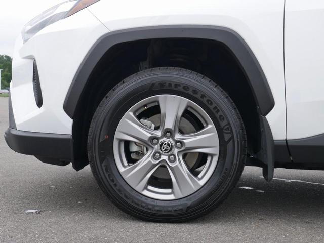 Photo of 2024 White Toyota RAV4