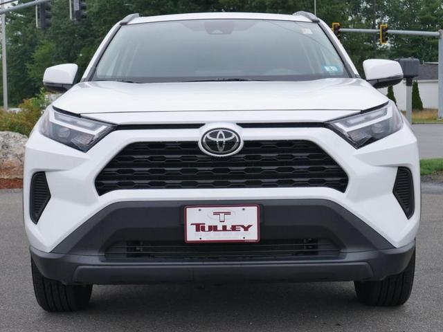 Photo of 2024 White Toyota RAV4