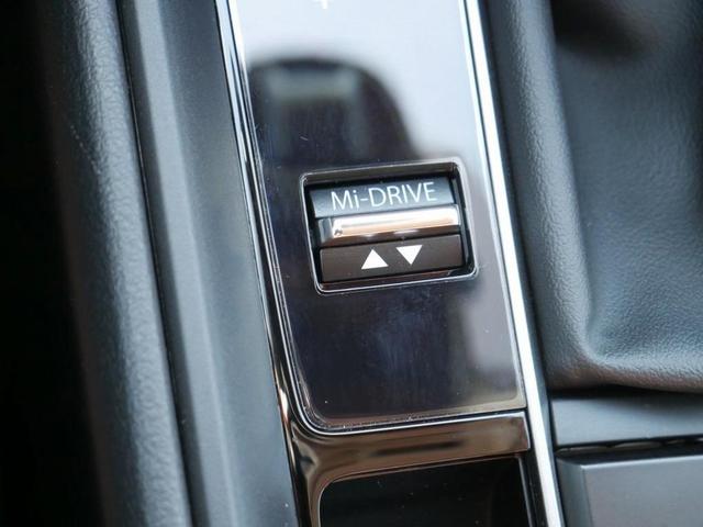 Photo of 2025 Polymetal Gray Metallic Mazda CX-50
