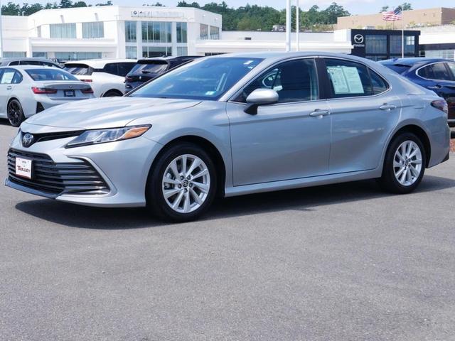 Photo of 2023 Silver Toyota Camry