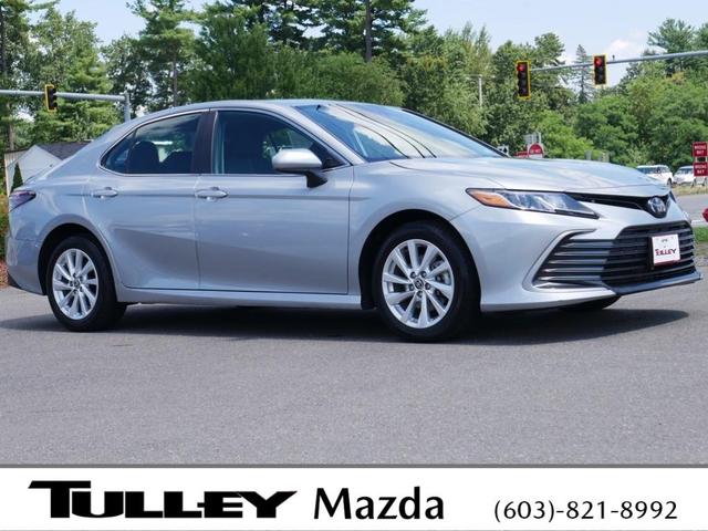 Photo of 2023 Silver Toyota Camry