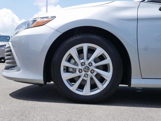 Photo of 2023 Silver Toyota Camry