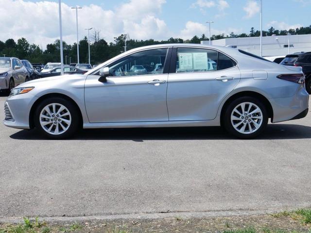 Photo of 2023 Silver Toyota Camry