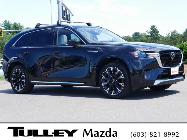 Photo of 2025 Jet Black Mica Mazda CX-90
