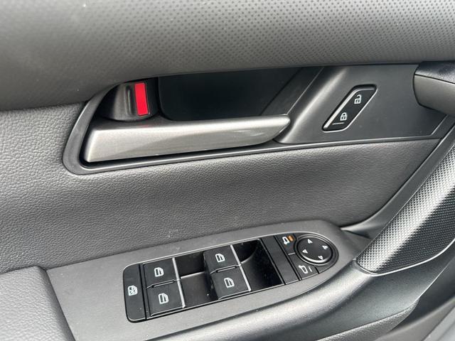 Photo of 2025 Polymetal Gray Metallic Mazda CX-50 Hybrid