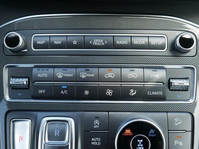 Photo of 2022 Calypso Red Hyundai SANTA FE