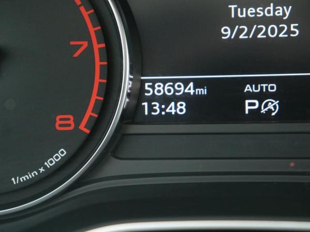 Photo of 2021 Manhattan Gray Metallic Audi A4 allroad
