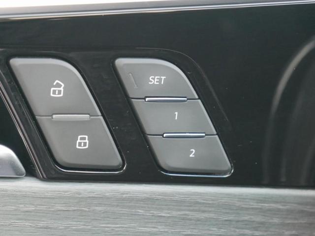 Photo of 2021 Manhattan Gray Metallic Audi A4 allroad