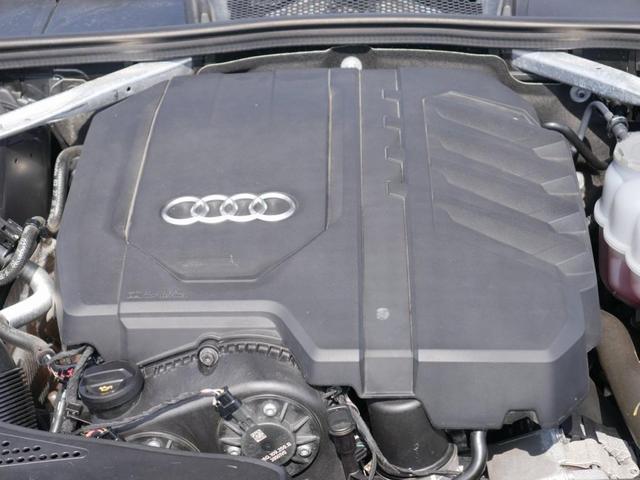 Photo of 2021 Manhattan Gray Metallic Audi A4 allroad