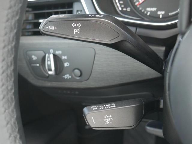 Photo of 2021 Manhattan Gray Metallic Audi A4 allroad