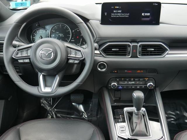 Photo of 2022 Jet Black Mica Mazda CX-5