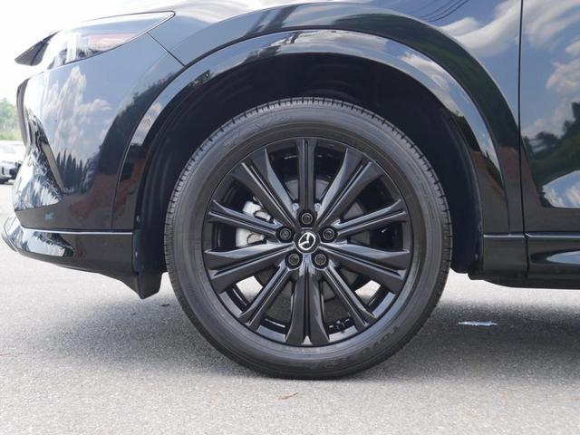 Photo of 2022 Jet Black Mica Mazda CX-5