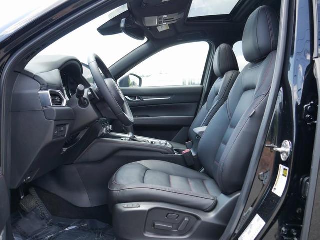 Photo of 2022 Jet Black Mica Mazda CX-5