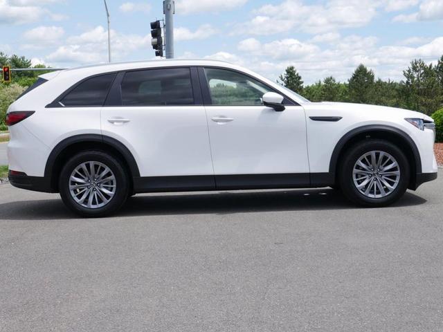 Photo of 2024 Rhodium White Metallic Mazda CX-90