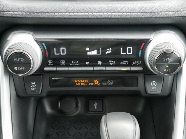 Photo of 2022 Gray Toyota RAV4