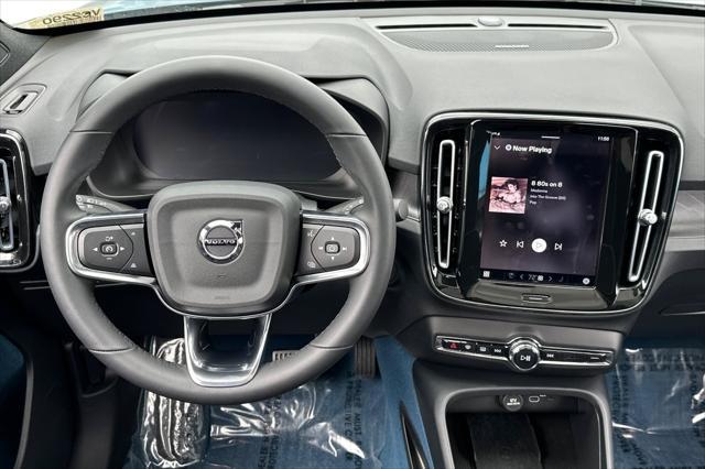 Photo of 2022 Fjord Blue Metallic Volvo C40 Recharge Pure Electric