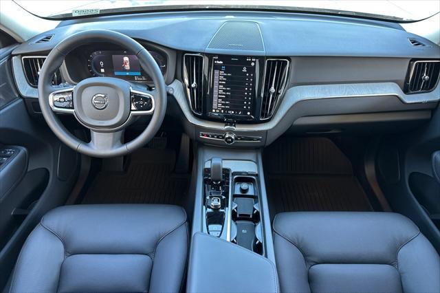 Photo of 2025 Grey Volvo XC60 Plug-In Hybrid