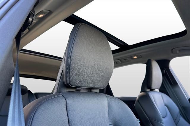 Photo of 2025 Grey Volvo XC60 Plug-In Hybrid