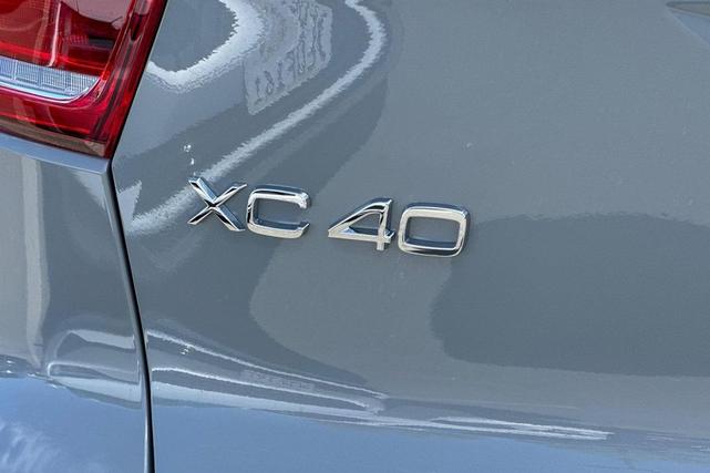 Photo of 2026 Grey Volvo XC40