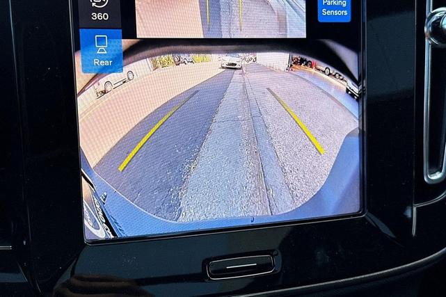 Photo of 2026 Grey Volvo XC40
