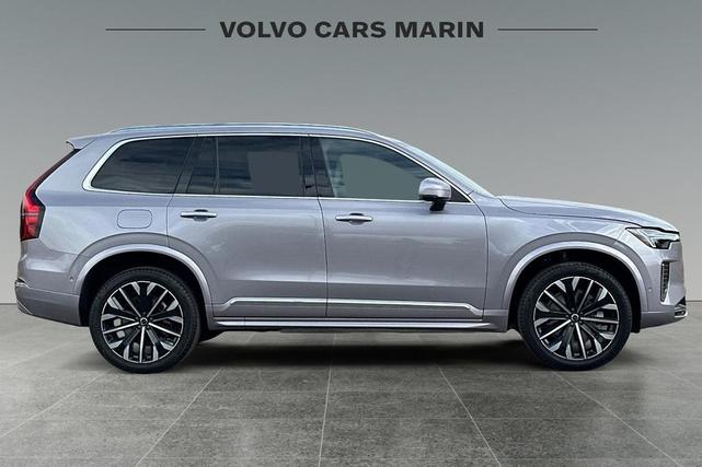 Photo of 2026 Aurora Blue Volvo XC90
