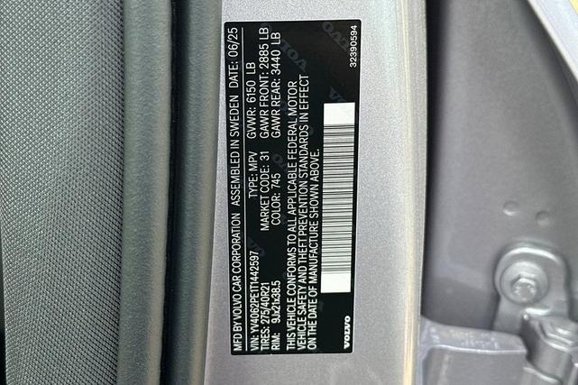 Photo of 2026 Aurora Blue Volvo XC90