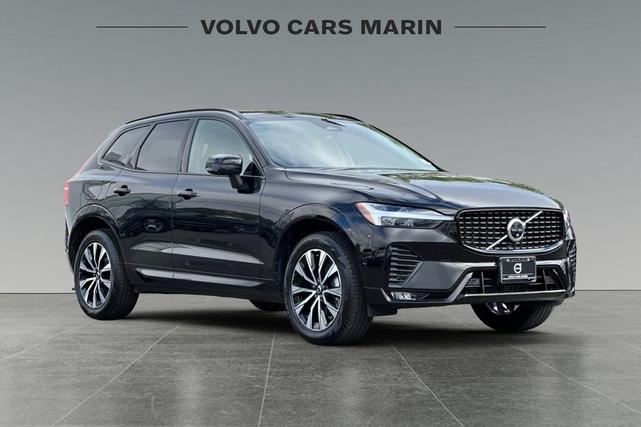 Photo of 2025 Onyx Black Volvo XC60