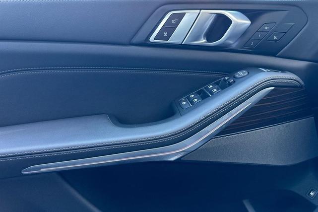 Photo of 2024 Gray Metallic BMW X5 PHEV