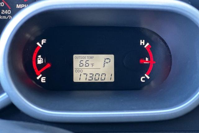 Photo of 2010 Black Toyota Matrix