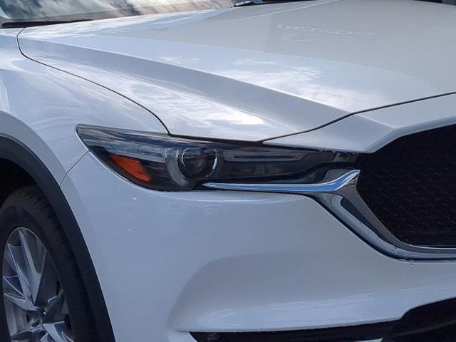 Photo of 2019 Snowflake White Pearl Mica Mazda CX-5