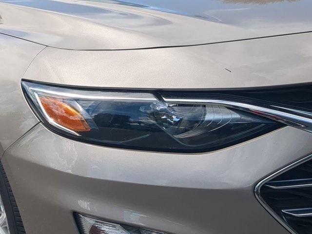 Photo of 2024 Mineral Gray Metallic Chevrolet Malibu