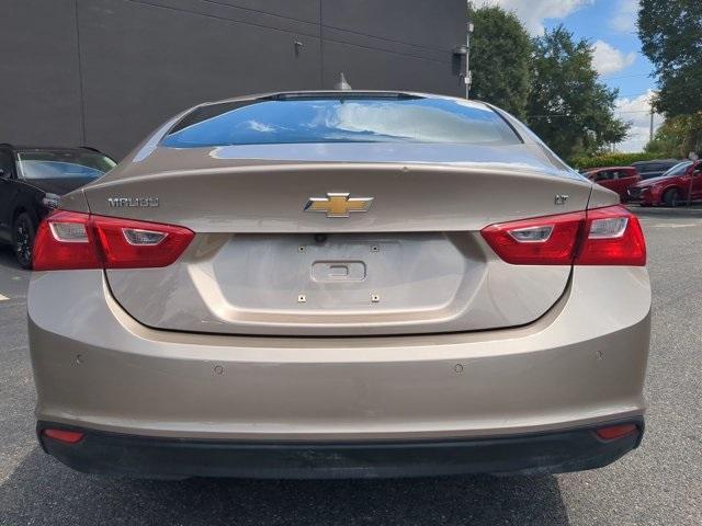 Photo of 2024 Mineral Gray Metallic Chevrolet Malibu
