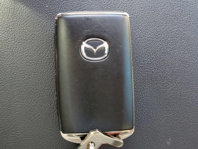 Photo of 2023 Platinum Quartz Metallic Mazda Mazda3