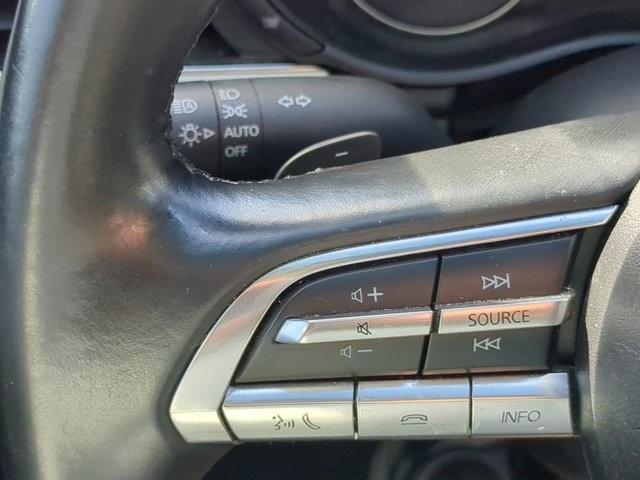 Photo of 2023 Platinum Quartz Metallic Mazda Mazda3