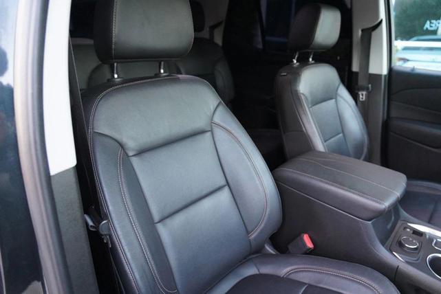 Photo of 2019 Gray Chevrolet Traverse