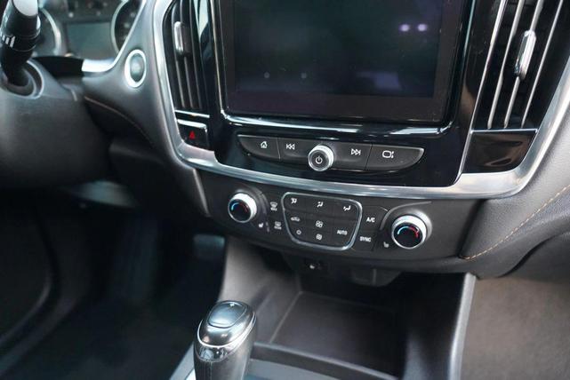 Photo of 2019 Gray Chevrolet Traverse
